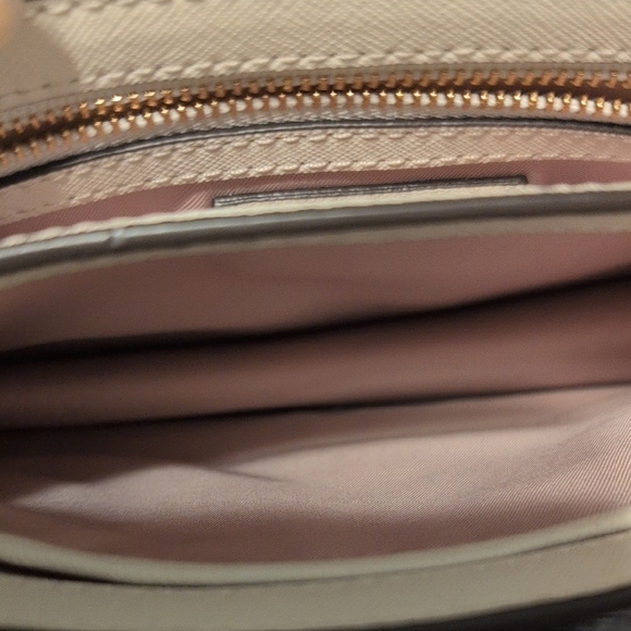 Tory Burch White Crossbody Bag Clean Stylish Leather Career Club Sophisticated - Picture 11 of 16